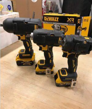  Brand-new DEWALT tools