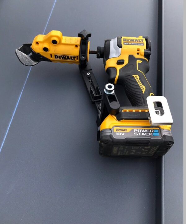  Brand-new DEWALT tools