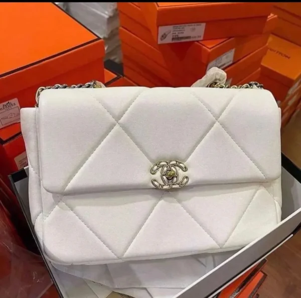 Ladies Handbag (Pallet)