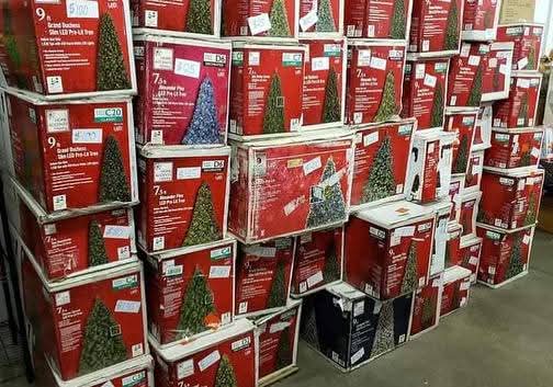 wholesale christmas displays
