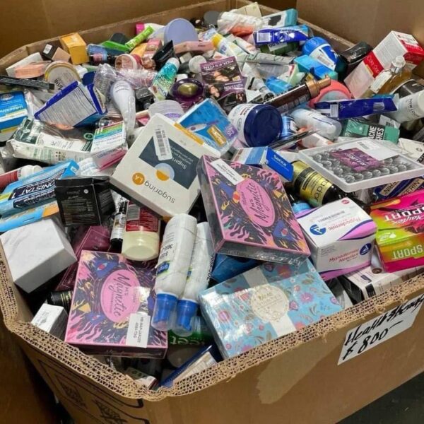 img_1053 Cosmetic pallet